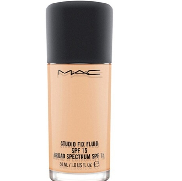 MAC Cosmetics Other - MAC STUDIO FIX FLUID SPF 15
